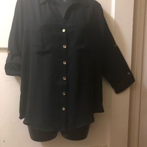 See through long sleeve and can be fold blouse